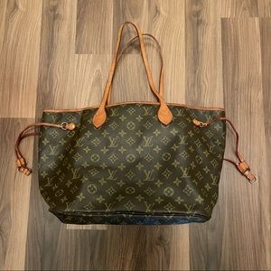 Louis Vuitton Neverfull